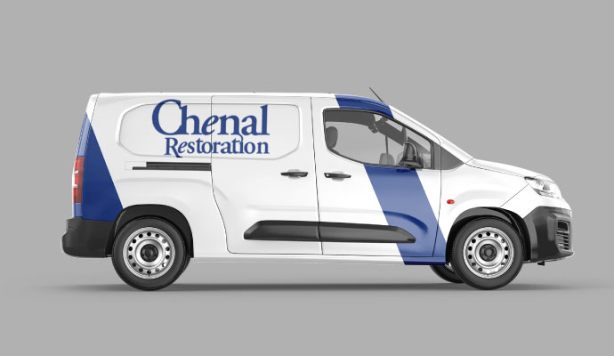 Restoration vehicles or vans of Chenal Restoration